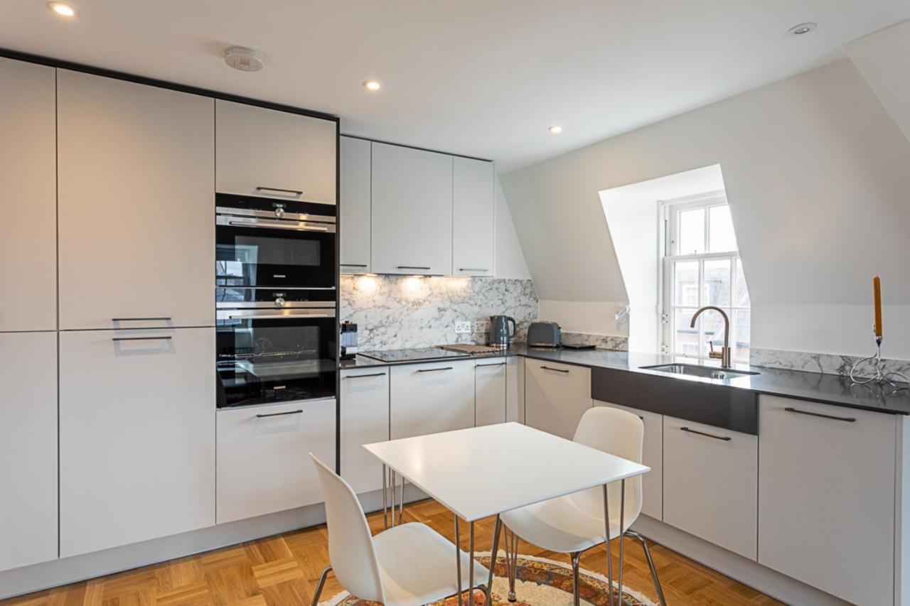 Modern And Stylish Apartment In West Kensington Londres Extérieur photo